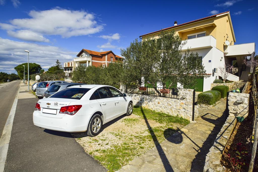 שיבניק Amadrian Apartments מראה חיצוני תמונה