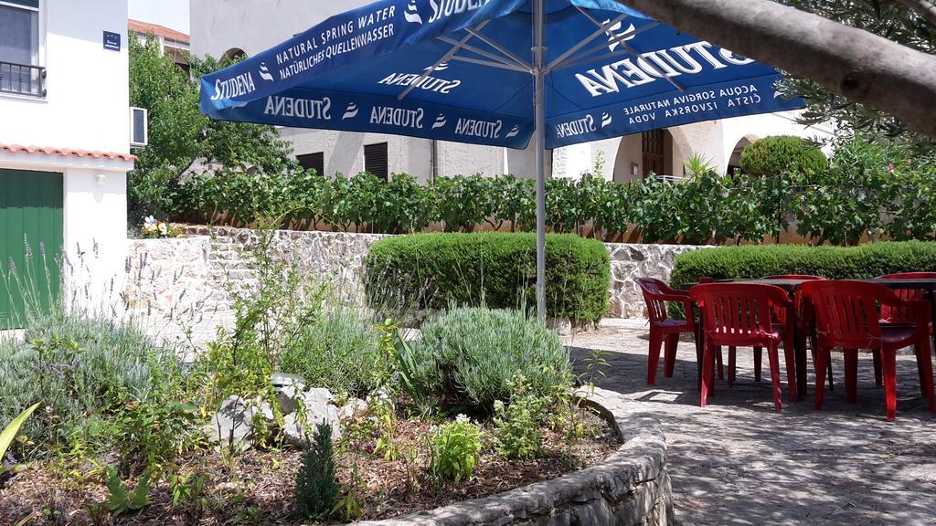 שיבניק Amadrian Apartments מראה חיצוני תמונה